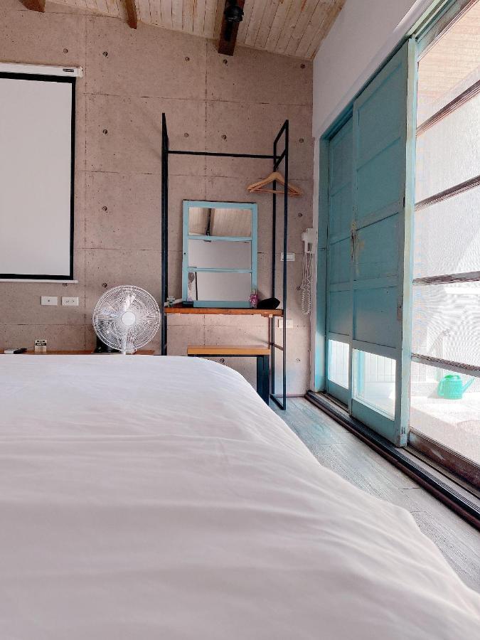 辣虎邸家 Love Here Tainan Exterior photo