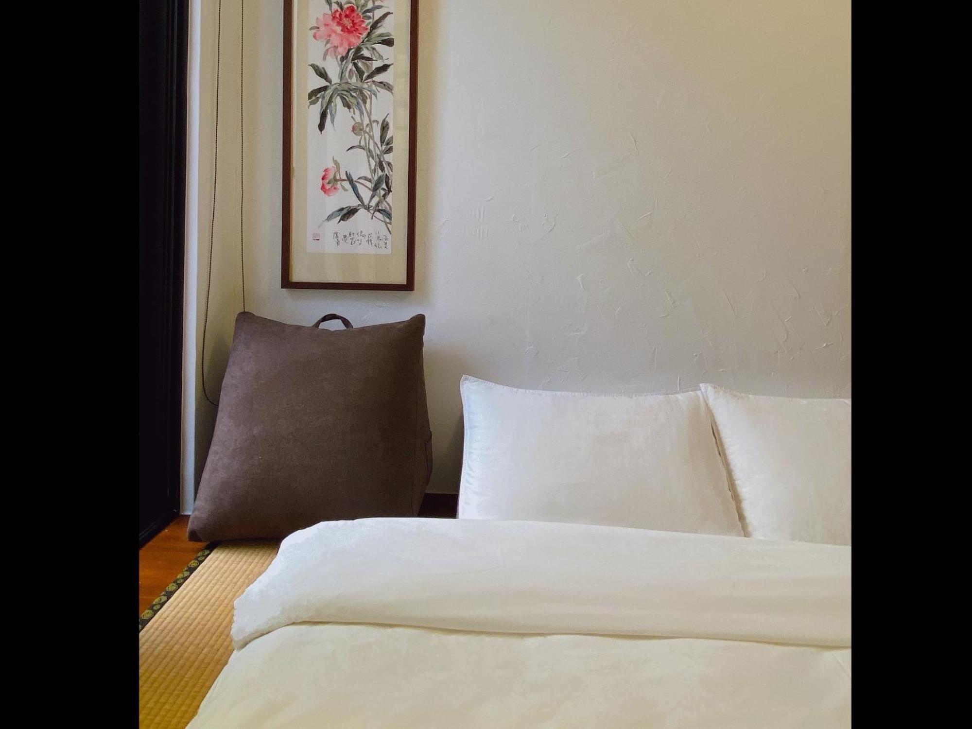 辣虎邸家 Love Here Tainan Exterior photo
