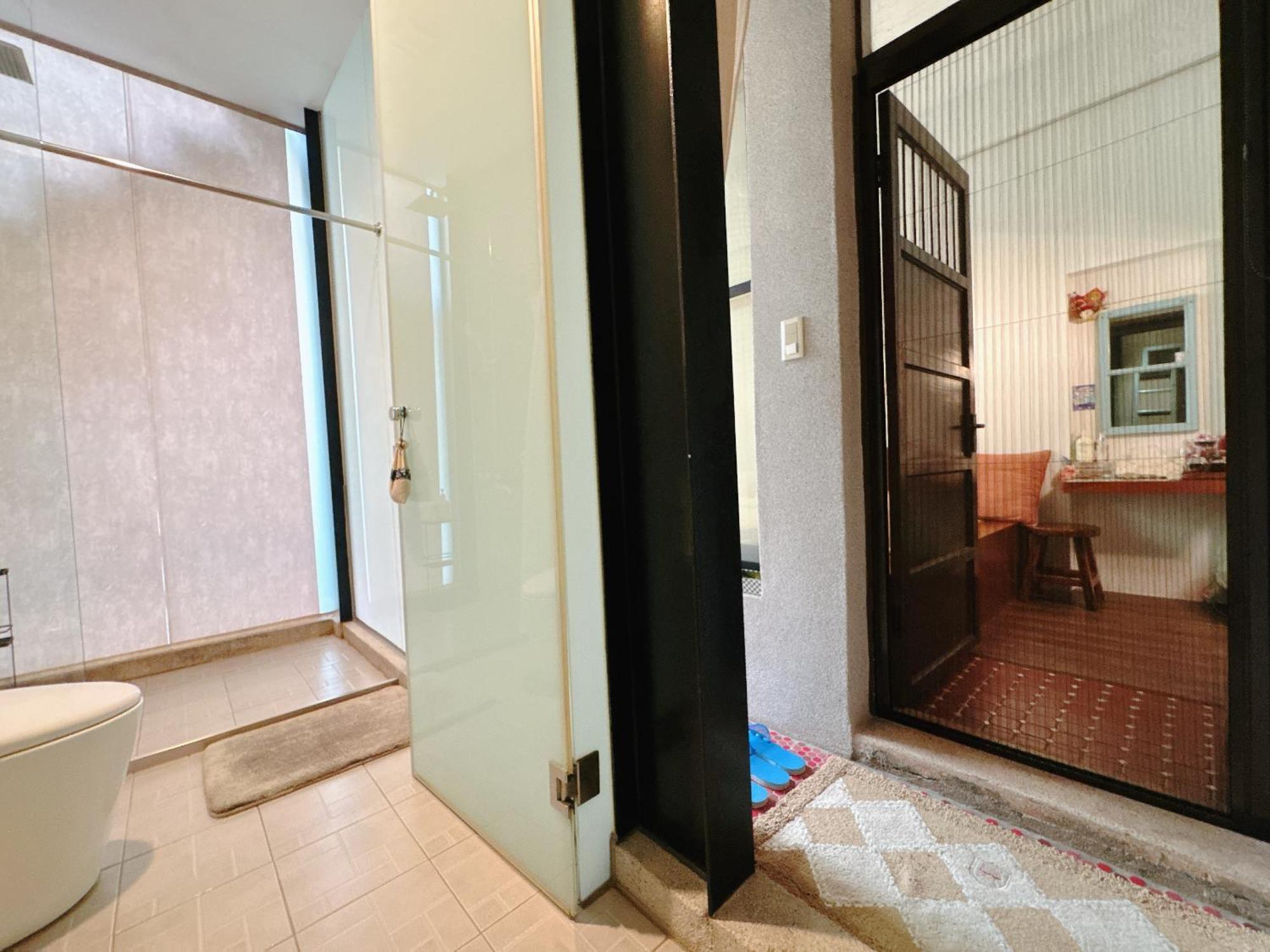 辣虎邸家 Love Here Tainan Exterior photo